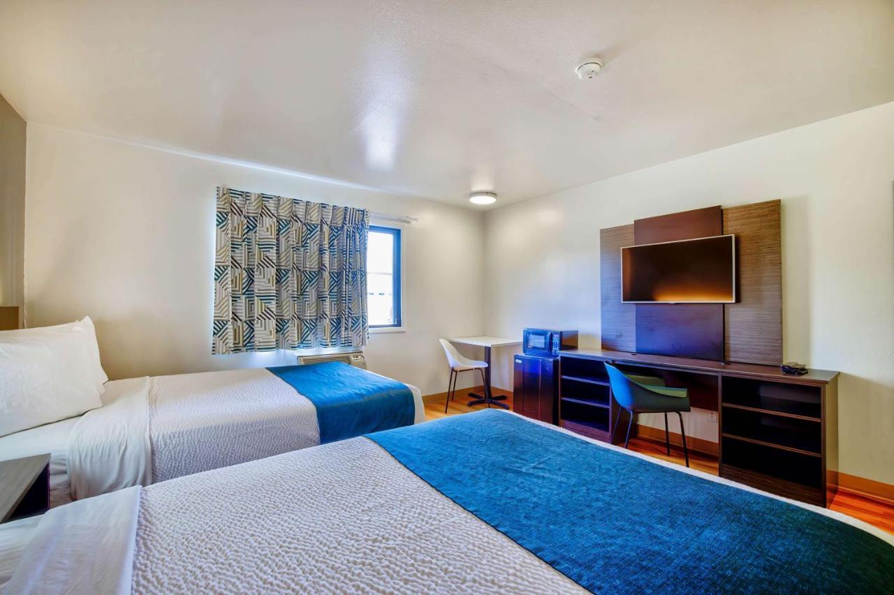 Motel 6-Duluth, Mn Eksteriør bilde