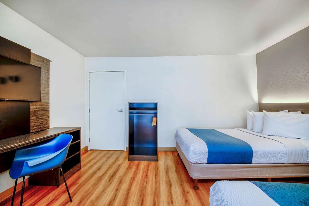 Motel 6-Duluth, Mn Eksteriør bilde
